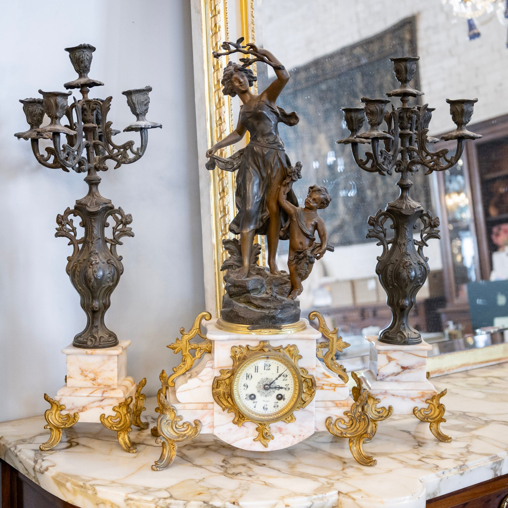 LA TACHE & RICHBOURG 3点セット French Pink Marble Clock Set - Raingo Frères Sculpture