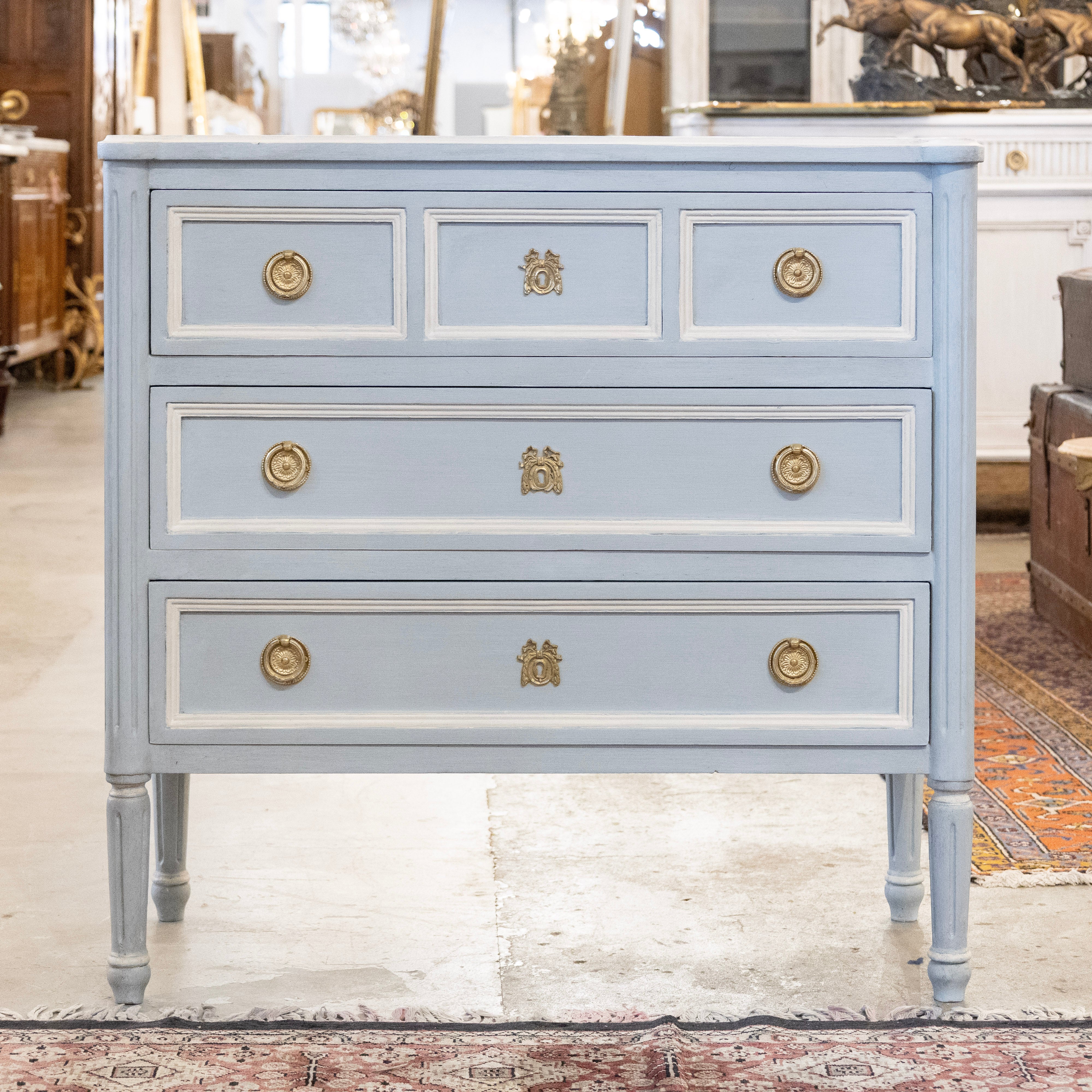 Swedish 3-Drawer Chest – Rounded Corners & White Trim in Blue – Le Chateau
