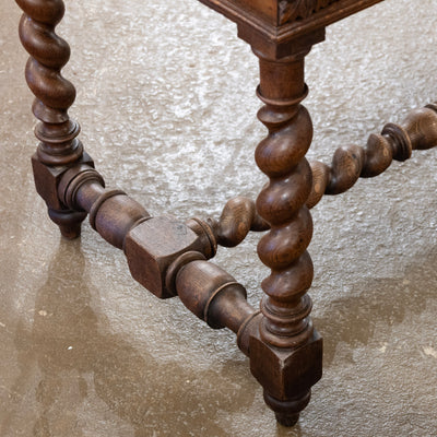 French Barley Twist Writing Desk – Hand-Carved Floral Detailing