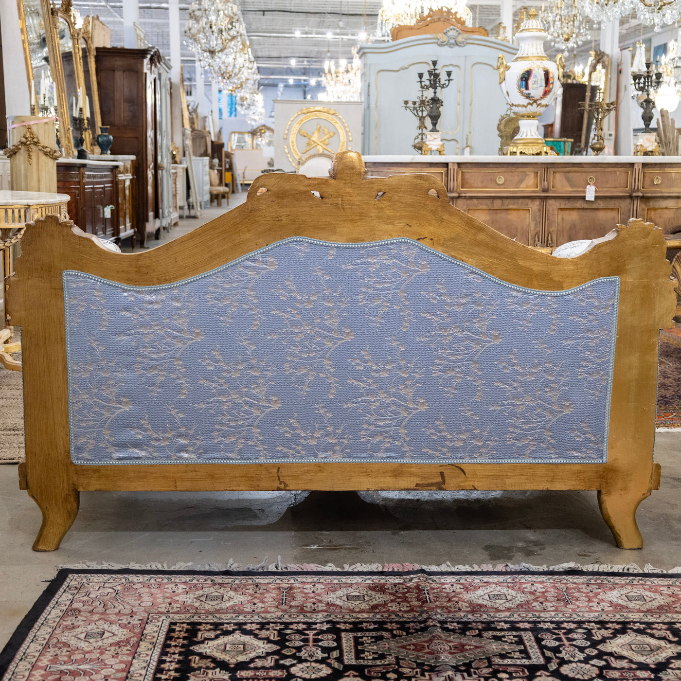 Italian Gilded Sofa – Carved Detailing & Pale Blue Silk-Weave Floral Upholstery