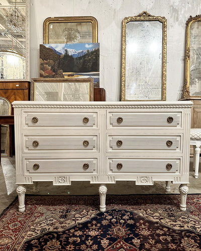 Swedish 6 Drawer Dresser with Ballerina Legs