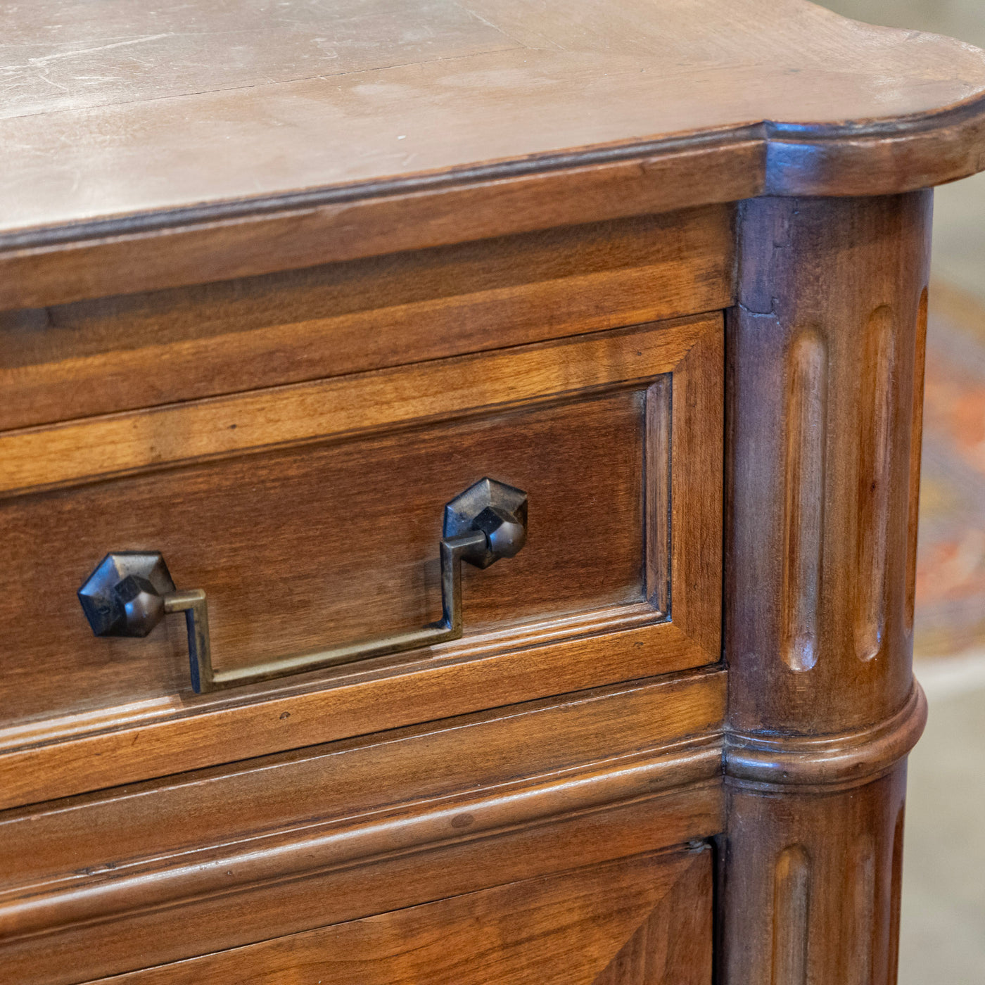 Louis XVI Wood Sideboard – Fluted Columns & Square Pulls