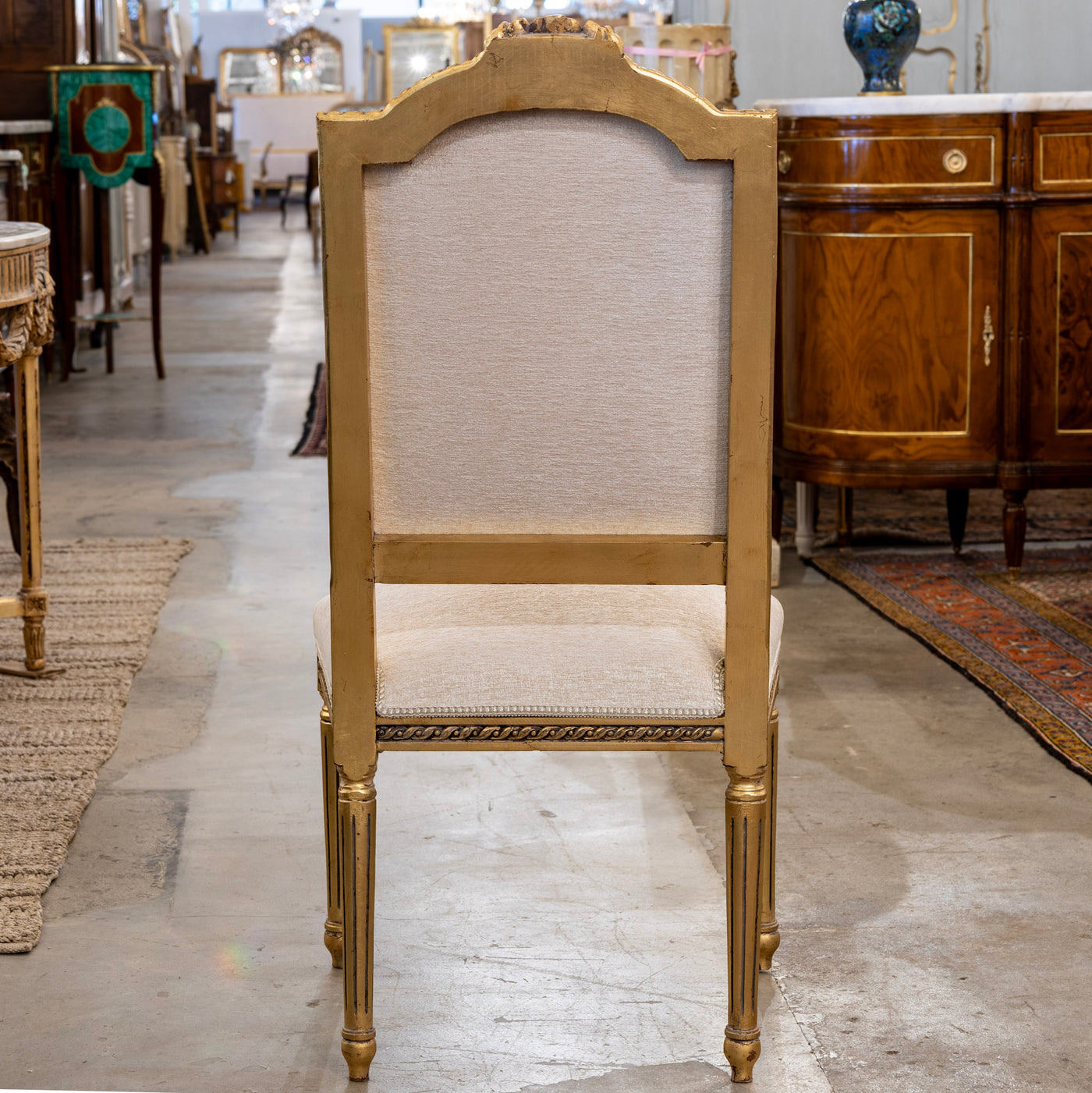 Louis XVI Dining Chair – Gilded Frame with White Linen Upholstery and Bow Detail