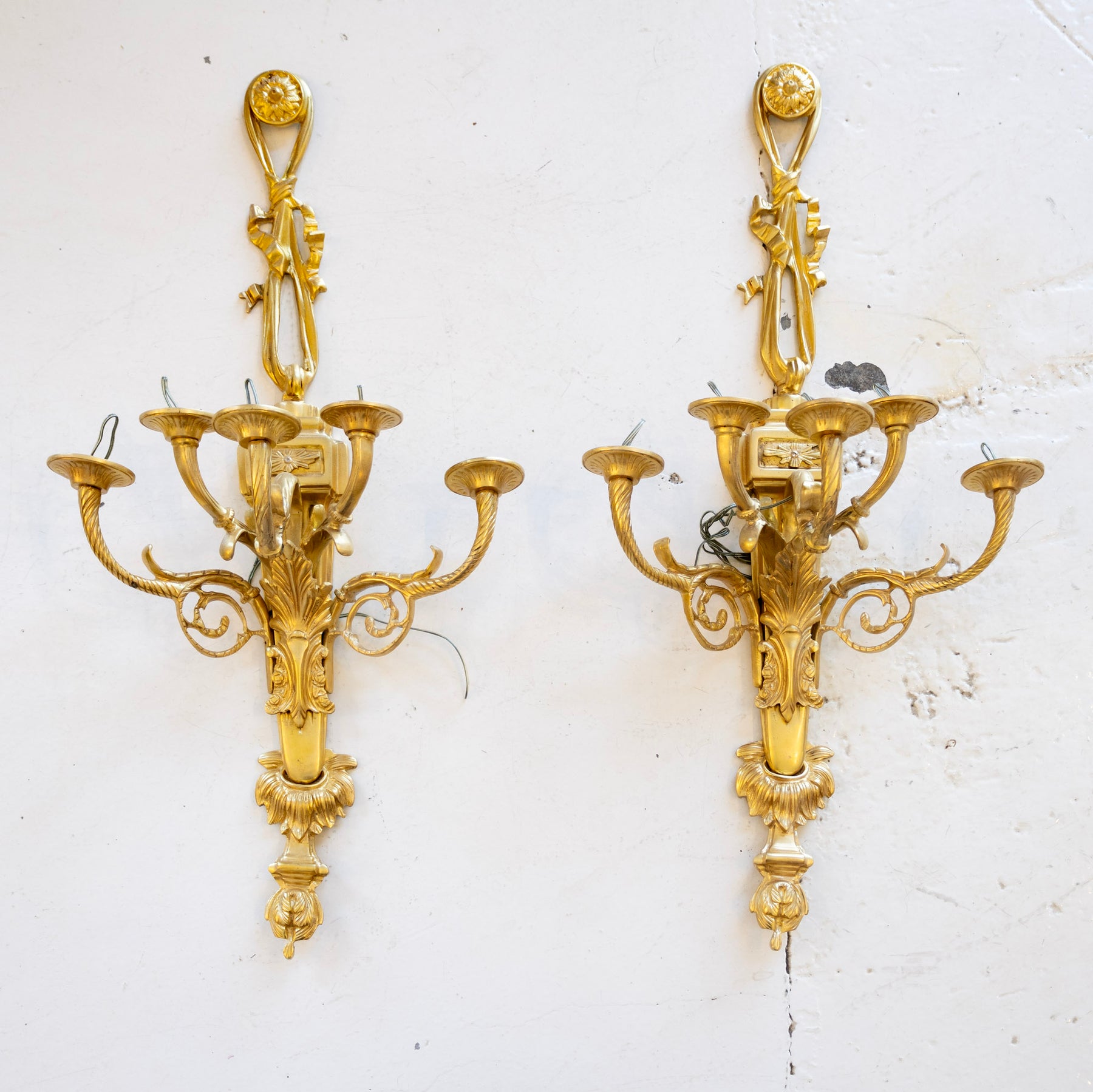 Pair of French Brass Wall Sconces – Scroll Arms & Leaf Carvings – Le