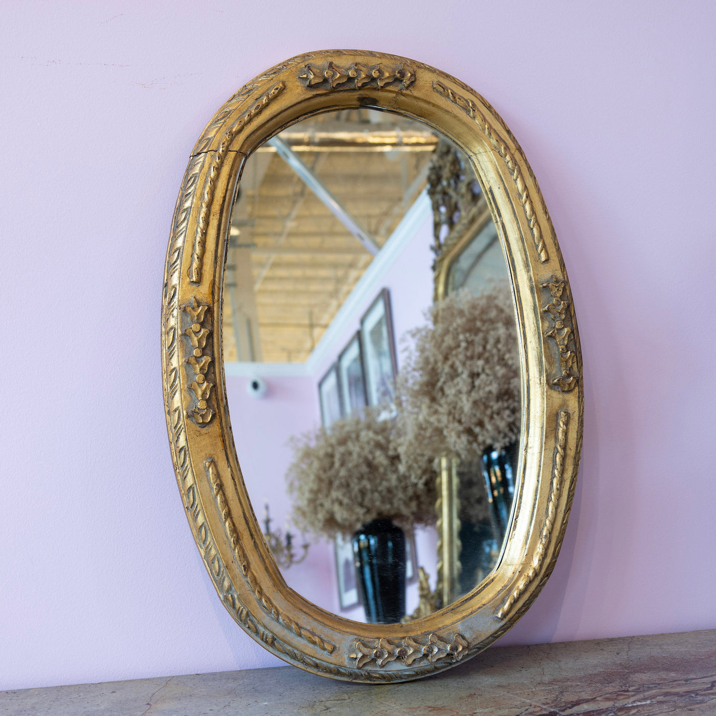 Gilded Oval Mirror – Carved Detailing