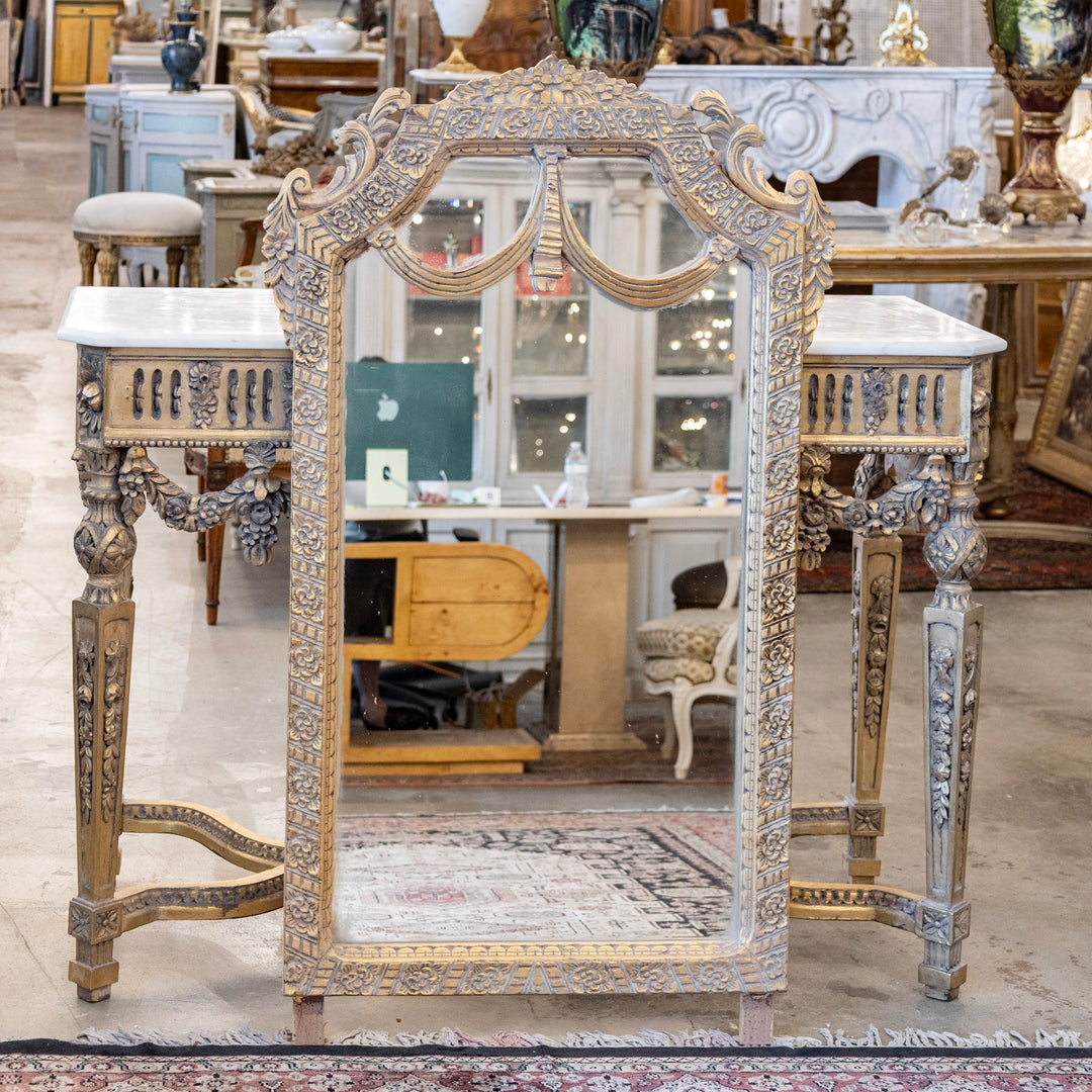 Mirrors & Decor – Le Chateau
