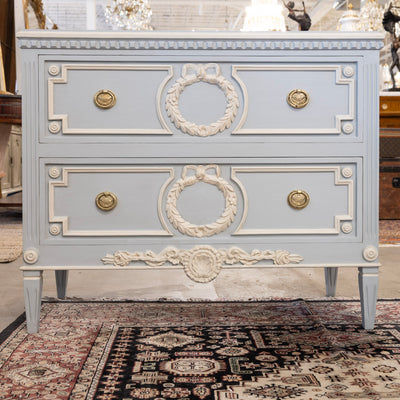 Swedish 2-Drawer Chest – White Trim with Wreath & Shell Cravings in Blue