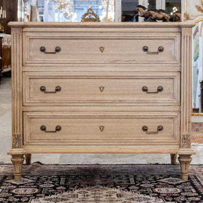French Oak Stripped 3-Drawer Chest – Fluted Columns & Square Pulls