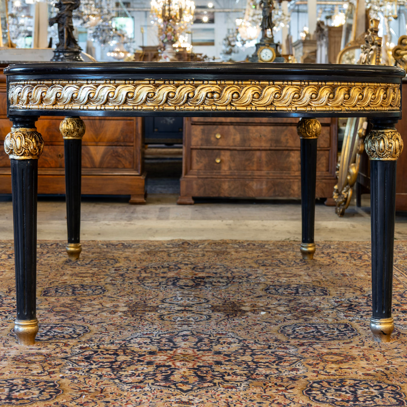 Louis XVI Dining Table – Black Lacquer with Gold Carvings