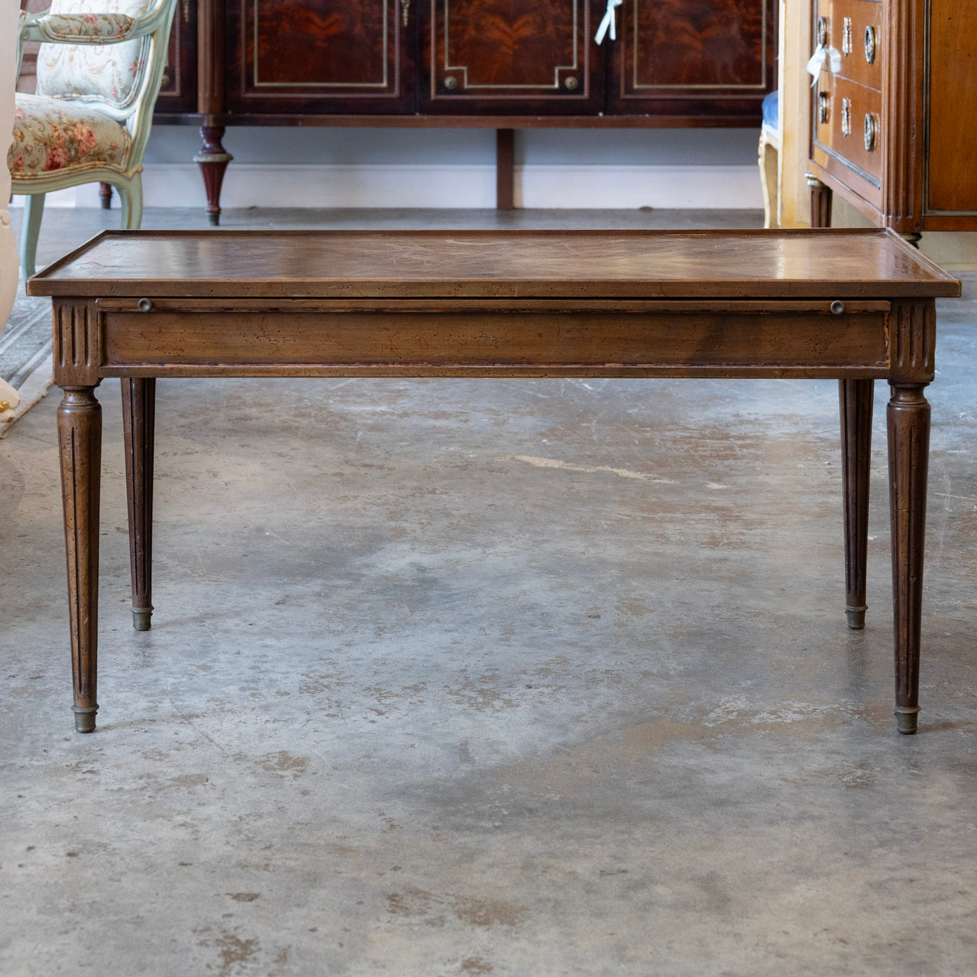 Louis XV Walnut Coffee Table – Slide-Out Leather Panel & Chevron Inlay