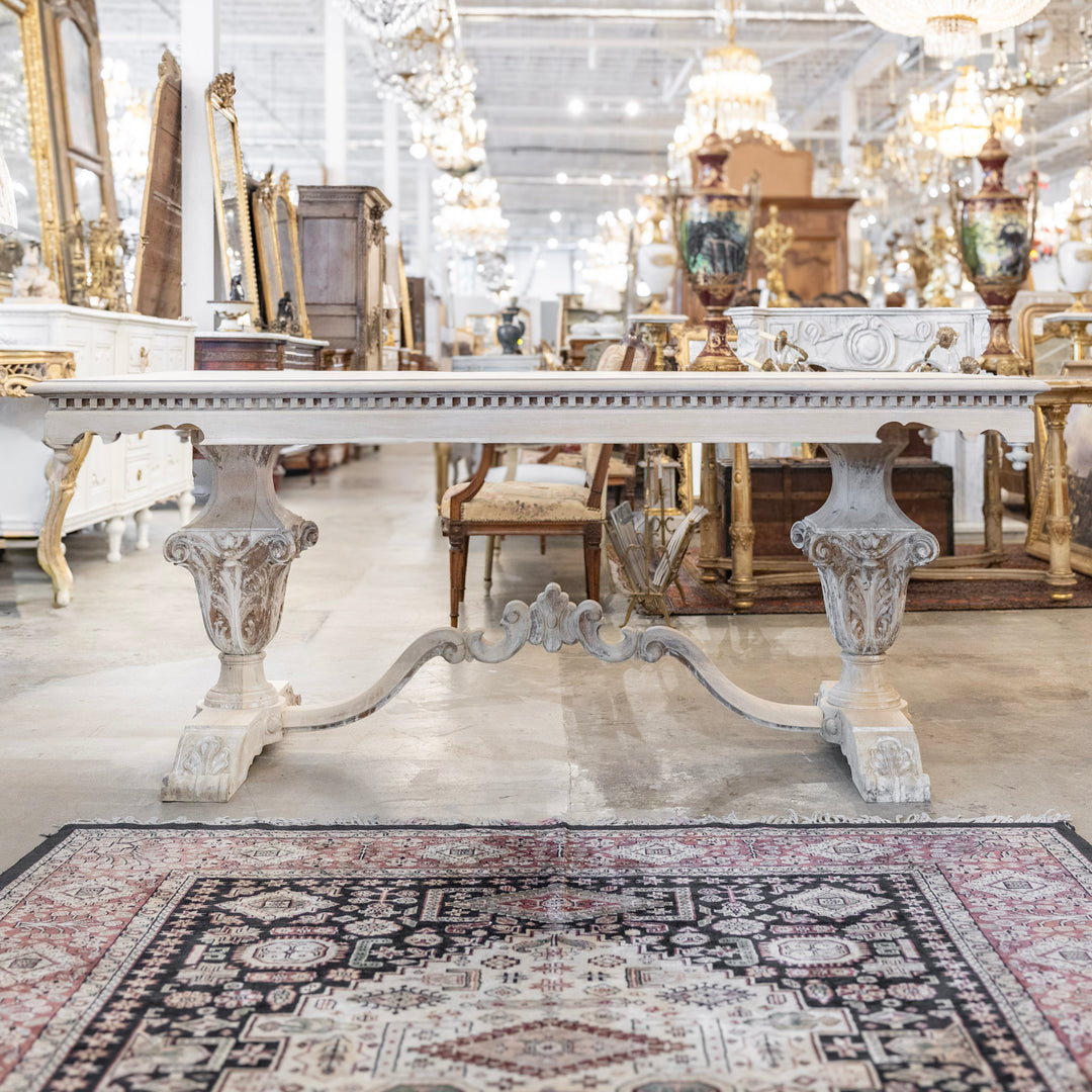 Dining Room – Le Chateau