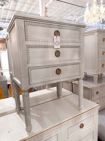 Swedish Nightstand with Beaded Drawers and Fluted Legs