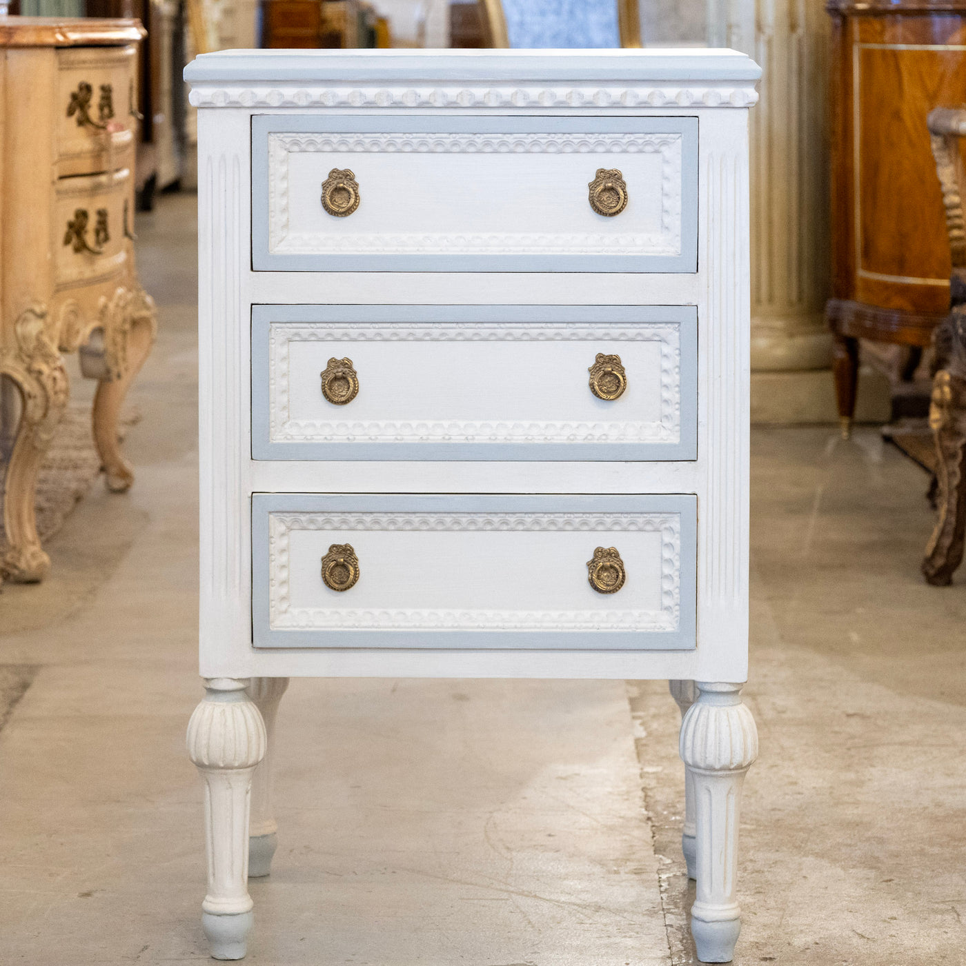 Swedish 3-Drawer Nightstand – Blue Beaded Trim & Ballerina Legs