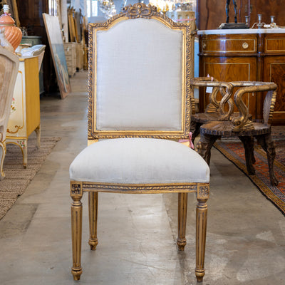 Louis XVI Dining Chair in White – Gilded Gold Frame & Floral Carved Details