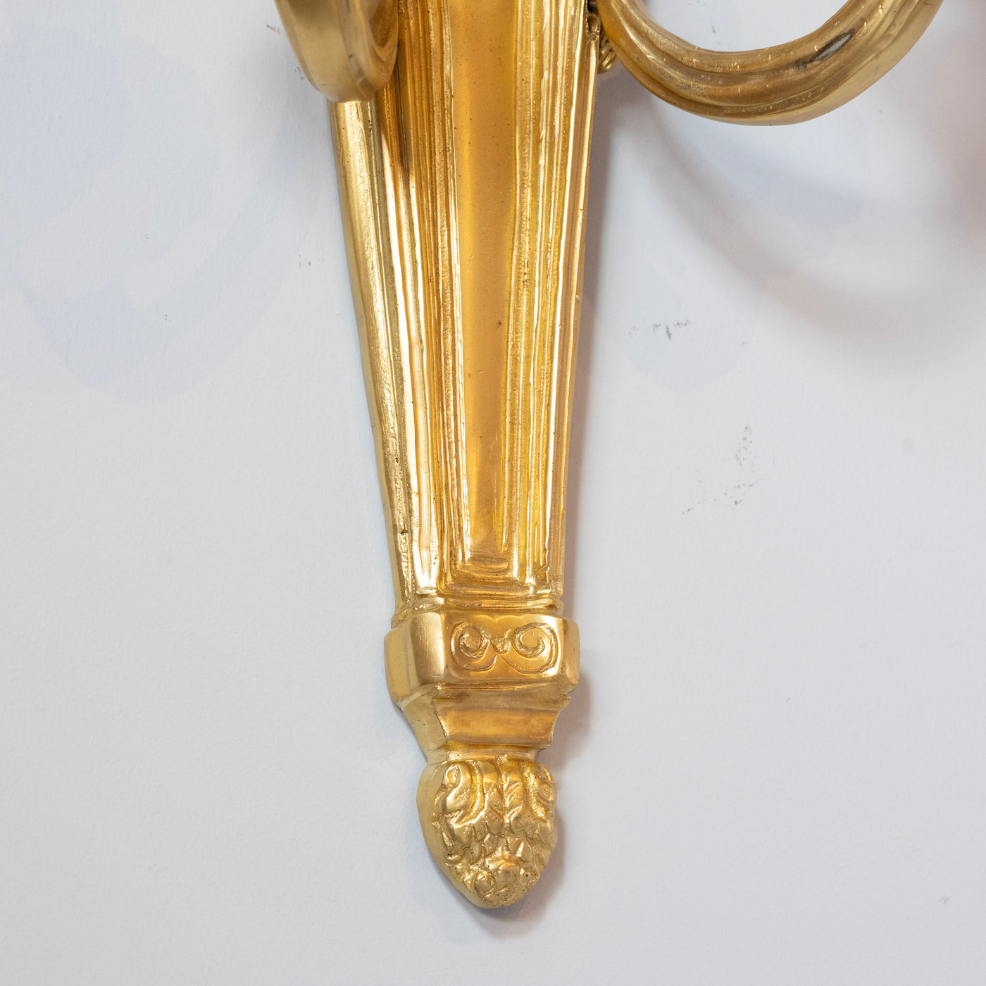 Pair of Louis XVI Gilded Wall Sconces – Carved Crest in Bright Gold