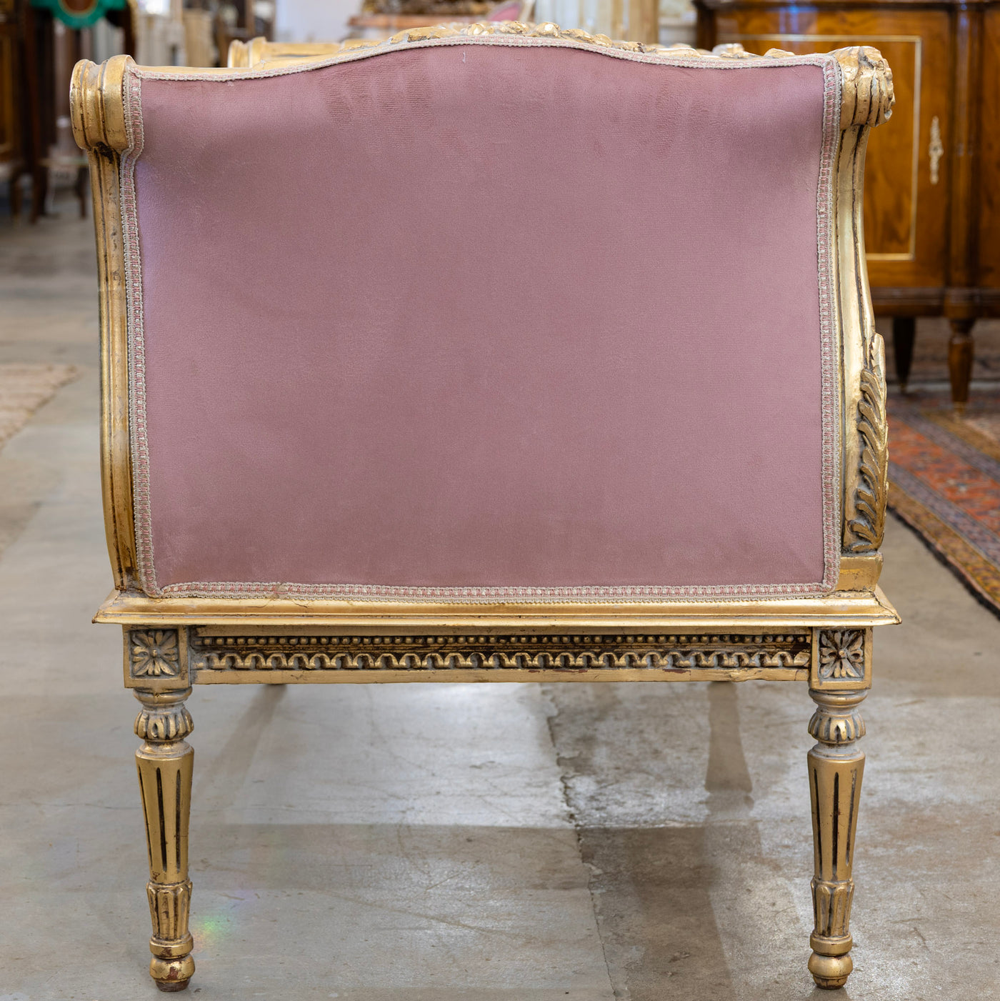 Louis XVI Gilded Settee – Pink Velvet Upholstery & Carved Detail
