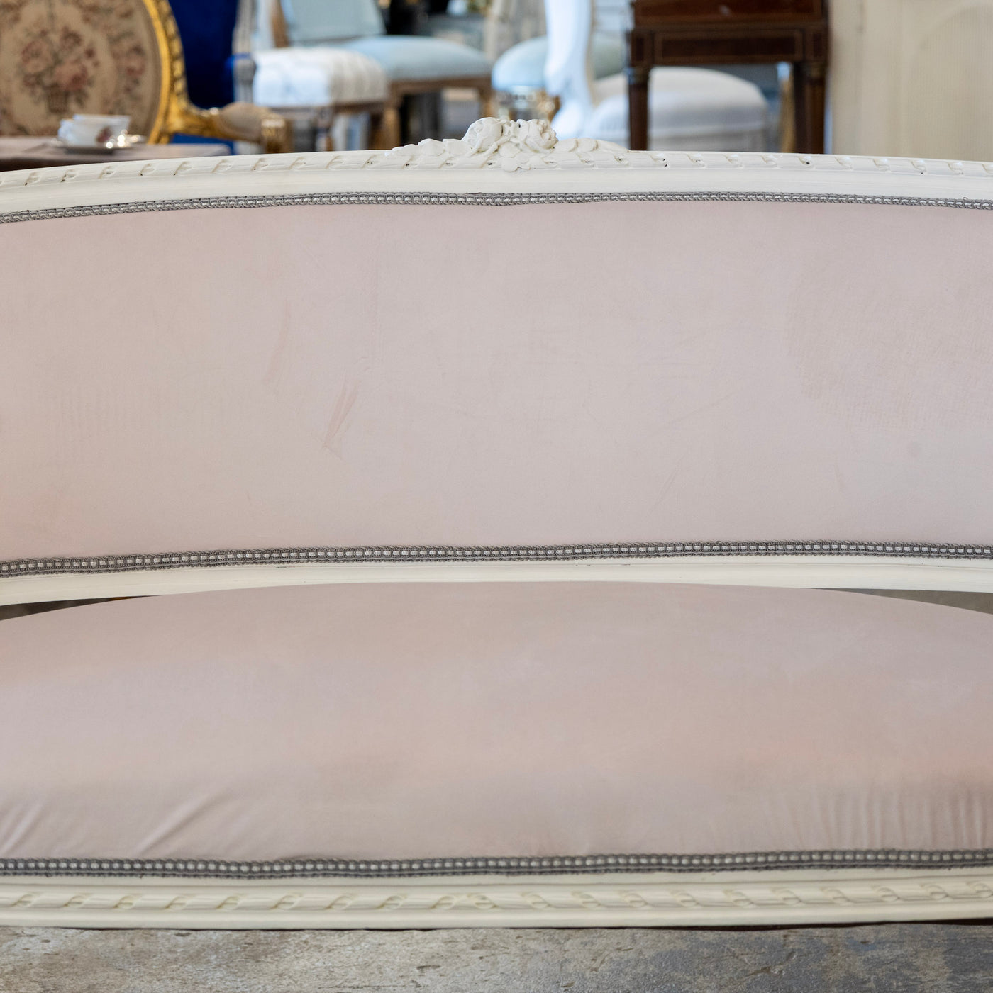 Louis XVI Petite Settee – White Frame & Baby Pink Velvet Upholstery
