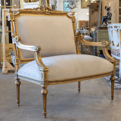 Louis XVI Gilded Loveseat Sofa – Two-Tone Carved Frame & Soft Grey Velvet Upholstery