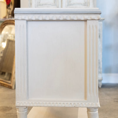 Petite Swedish Nightstand with Shelf – White with Blue Beaded Trim