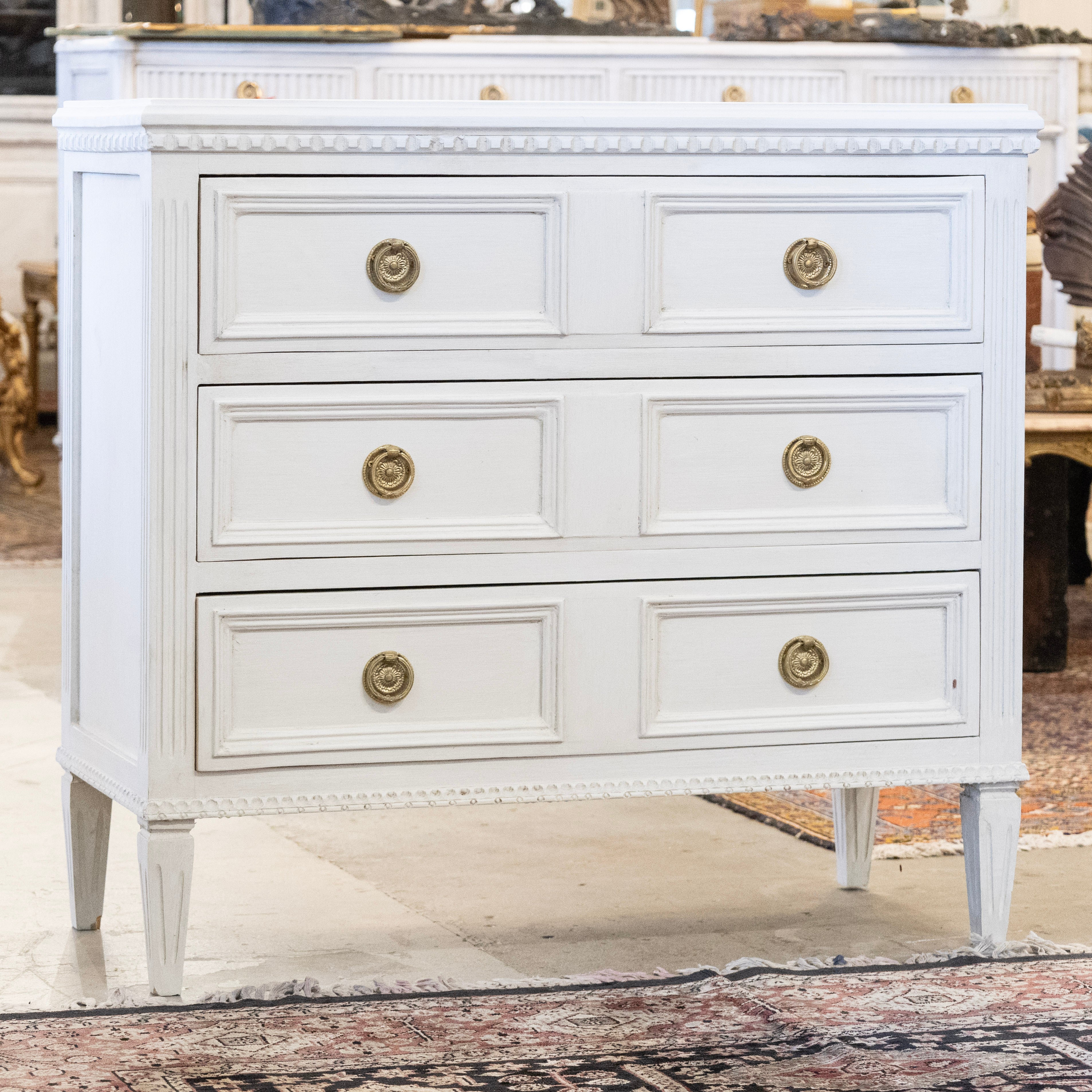 Swedish 3-Drawer Chest – Canted Corners in Antique White – Le Chateau