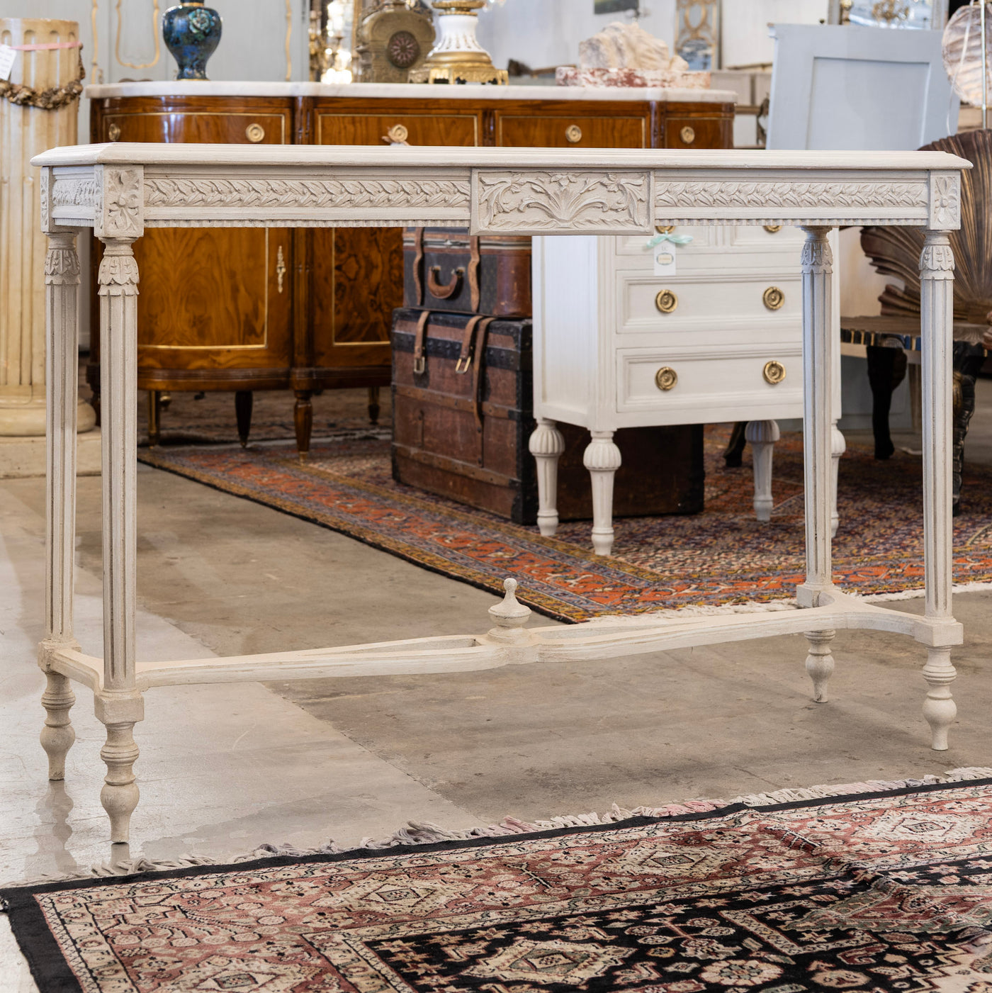 Swedish Console Table – Antique White Finish & Leaf Trim