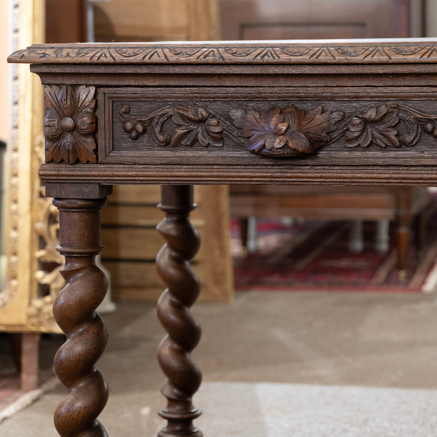 French Barley Twist Writing Desk – Hand-Carved Floral Detailing