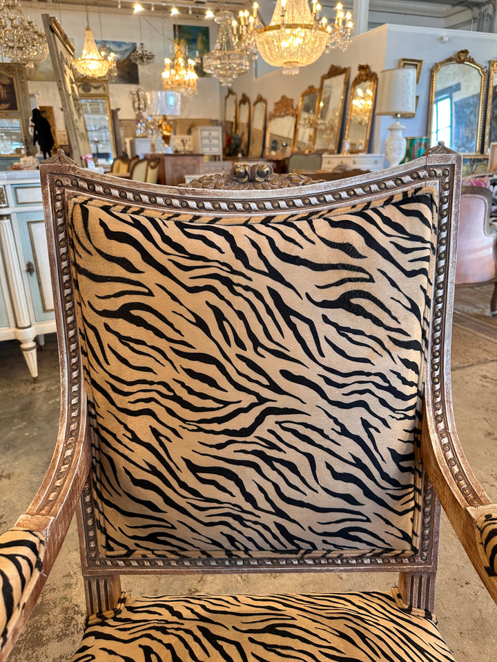 Zebra Print Louis XVI Chairs (Pair) – Le Chateau
