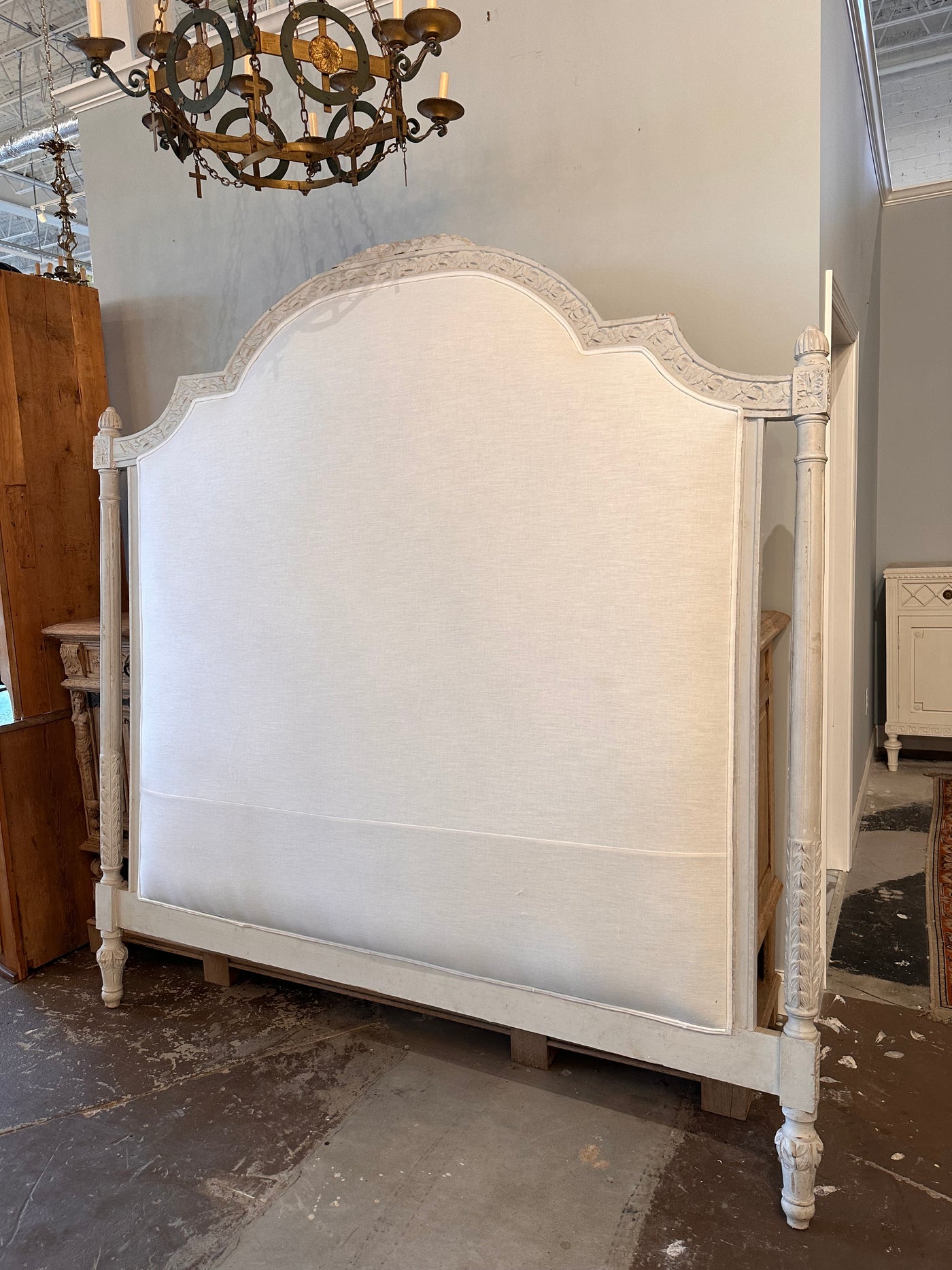 King Size Headboard with White Linen Fabric