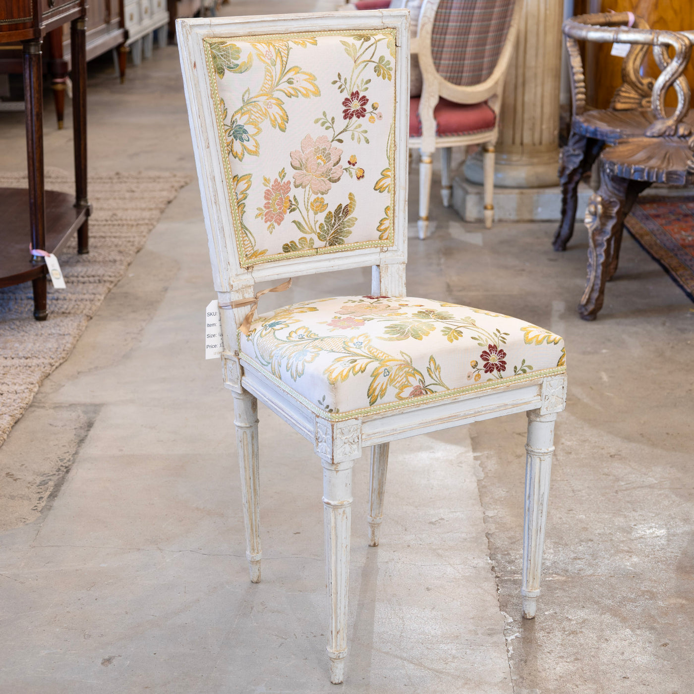 Louis XVI White Chair – Carved Frame & Original Floral Upholstery