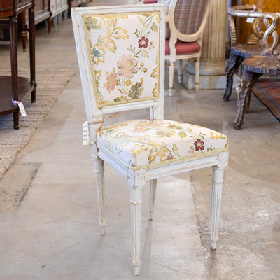 Louis XVI White Chair – Carved Frame & Original Floral Upholstery