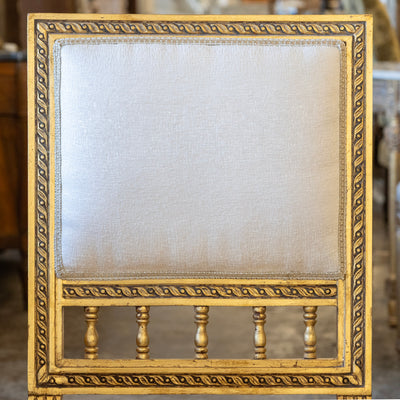 Louis XVI Gilded Dining Chair – Carved Frame & White Silk-Weave Upholstery