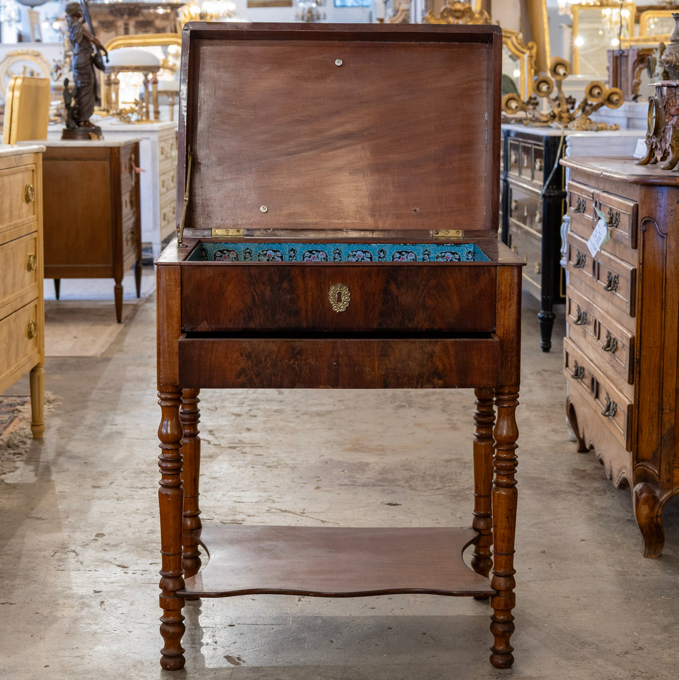 Wooden Jewelry Vitrine – Blue Floral Lined Interior & Brass Hardware