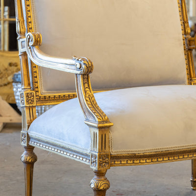 Louis XVI Gilded Loveseat Sofa – Two-Tone Carved Frame & Soft Grey Velvet Upholstery