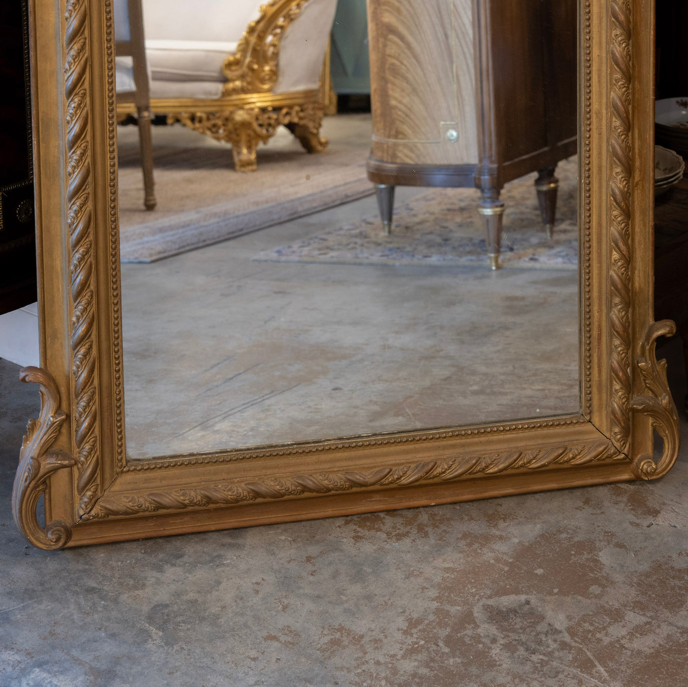 Louis XV Mirror – Gilded Frame with Carved Cherubs