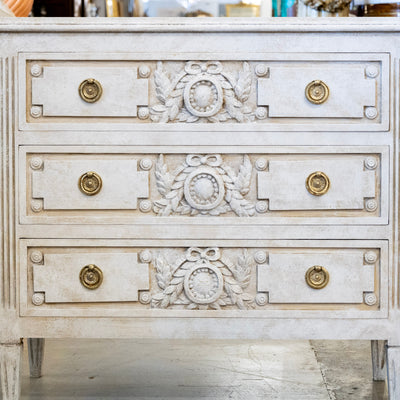 Swedish 3-Drawer Chest – Closed Block Carved Wreath Trim Detailing in Distressed Grey Finish