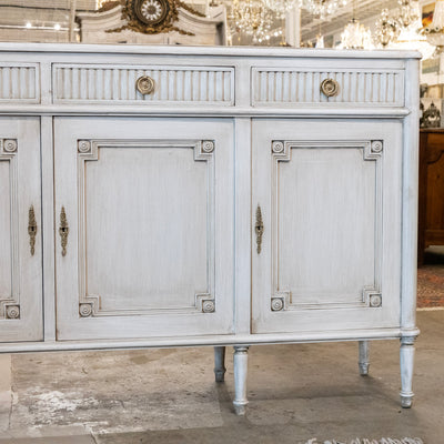 Swedish Sideboard in Antique White with Reeded Drawers & Cravings