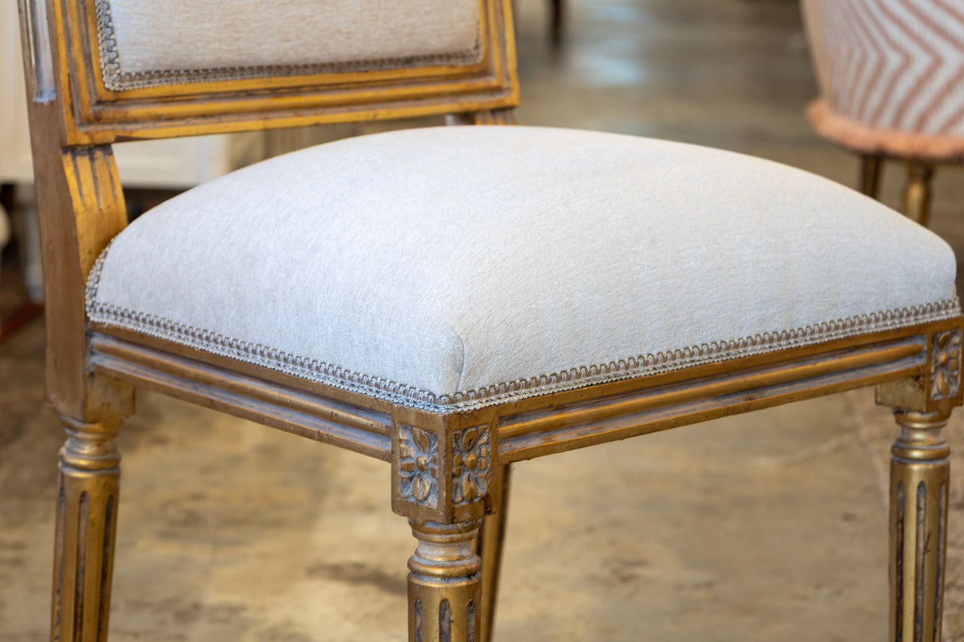 Louis XVI Square Dining Chair – Gilded Frame & White Linen Upholstery