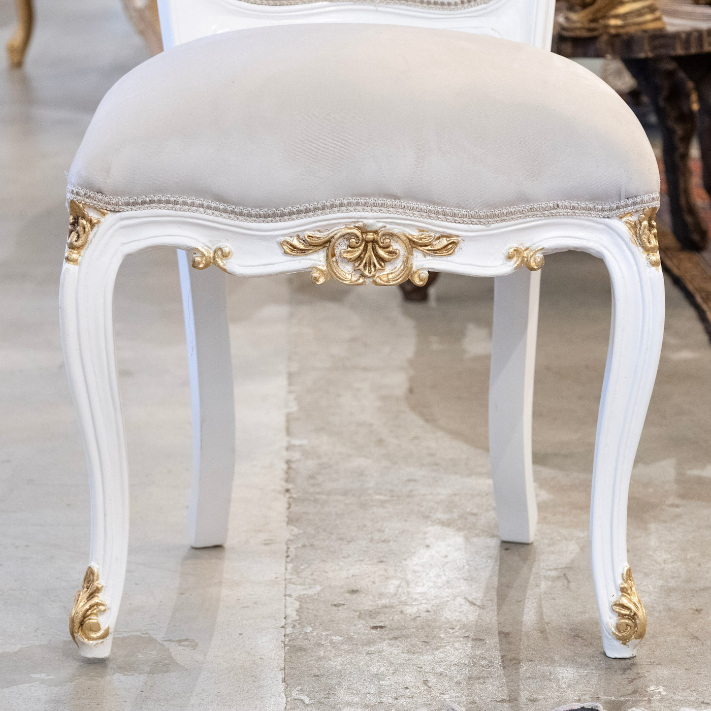 Louis XV Style White & Gold Round Dining Chair – Grey Velvet Upholstery