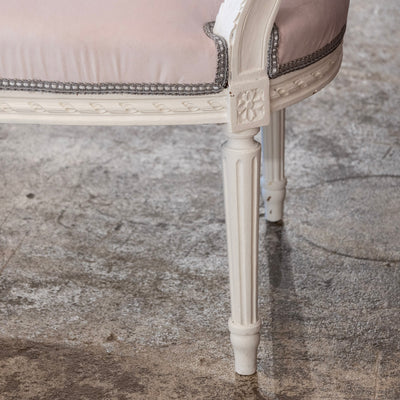 Louis XVI Petite Settee – White Frame & Baby Pink Velvet Upholstery