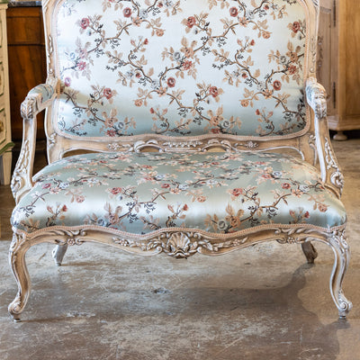 Louis XV Painted Settee – Floral Scalamandré Upholstery & Carved Trim