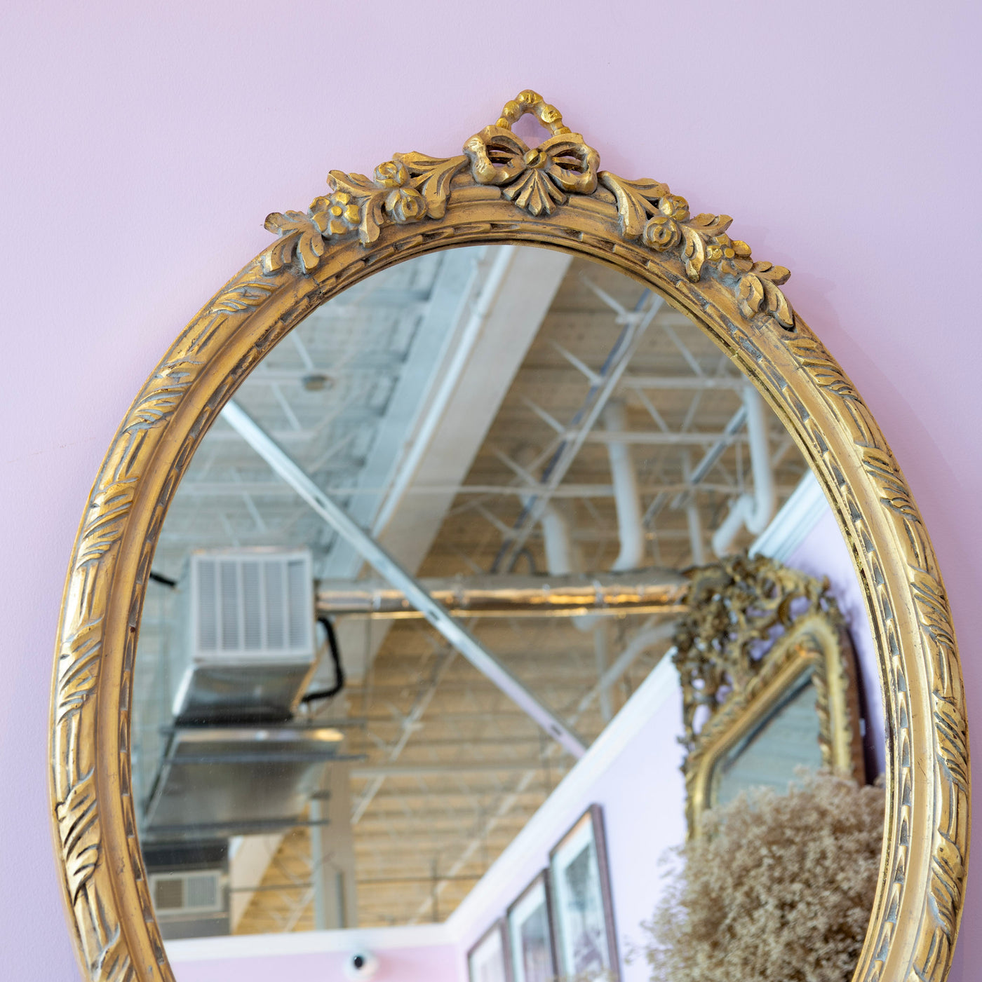 Louis XVI Oval Gilded Mirror – Bow Carvings