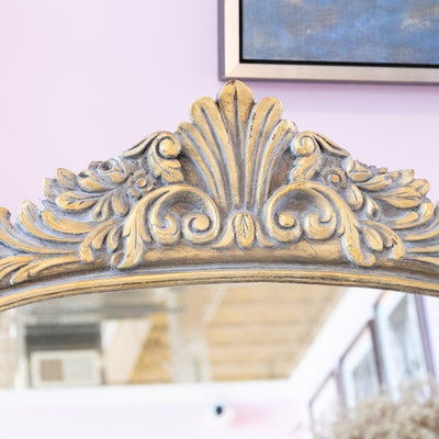 Louis XVI Rounded Gilded Mirror – Shell Crest & Fluted Trim