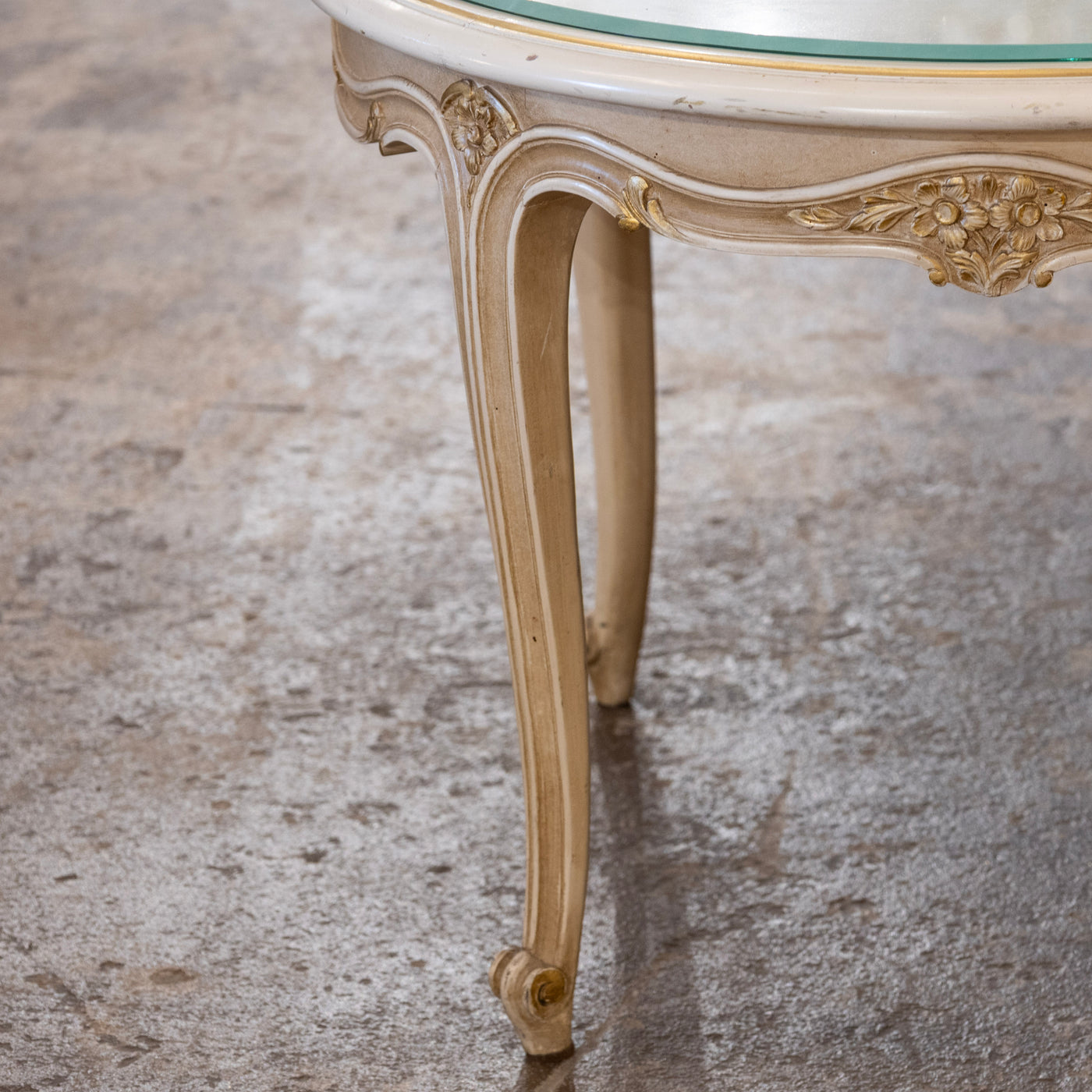 Louis XV Round Coffee Table – Ivory Finish & Glass Top
