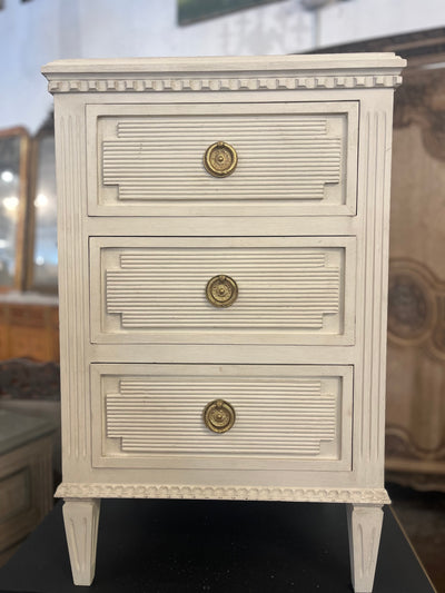 Swedish Chest with Reeded Detailing