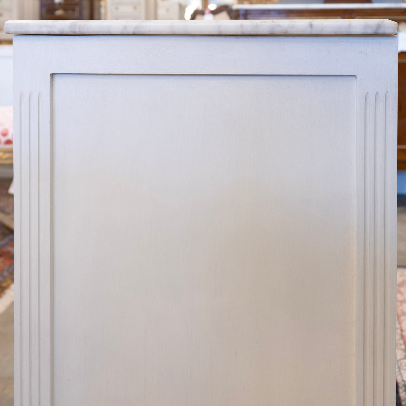 Swedish 3-Drawer Dresser – Reeded Drawers & Marble Top in Dove White