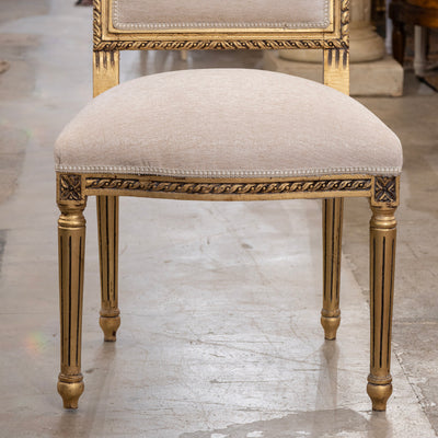 Louis XVI Dining Chair – Gilded Frame with White Linen Upholstery and Bow Detail