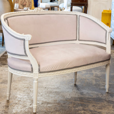 Louis XVI Petite Settee – White Frame & Baby Pink Velvet Upholstery
