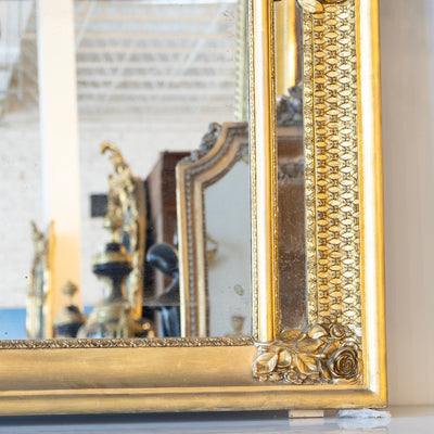 Louis XV Gilded Mirror – Ornate Carvings & Intricate Detailing