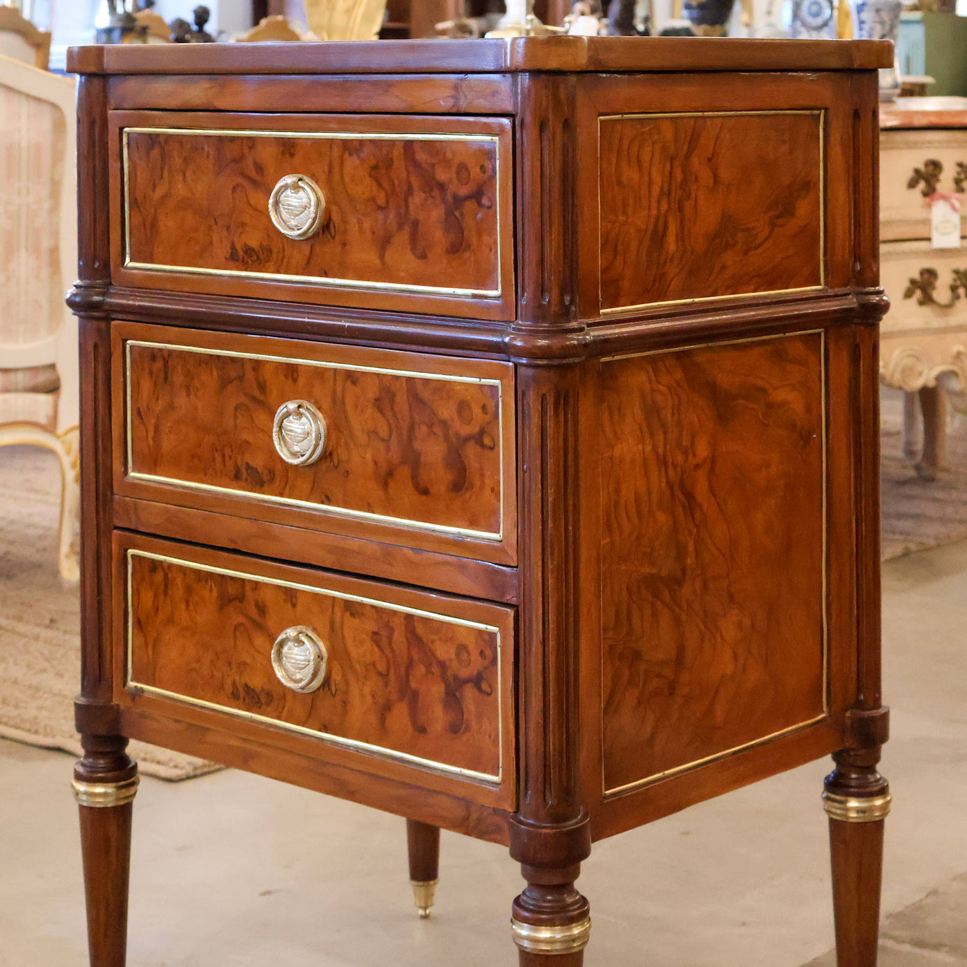 Louis XVI Burl Wood Nightstand – Gilded Trim & Fluted Legs