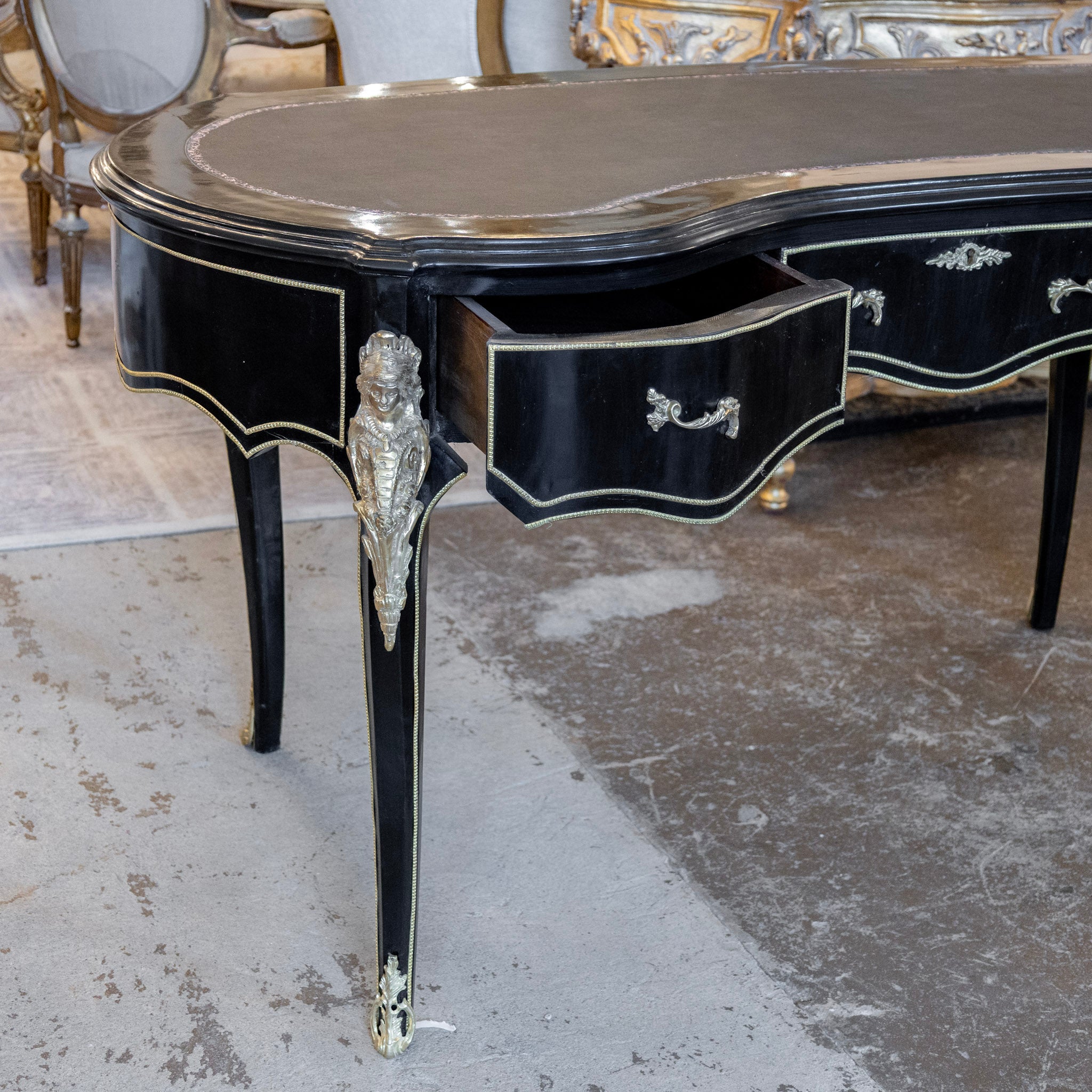 Writing & Secretary Desks – Le Chateau